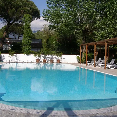 La Bussola Otel Marina di Massa