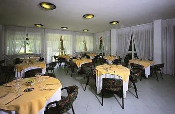 Otel La Bussola 3*